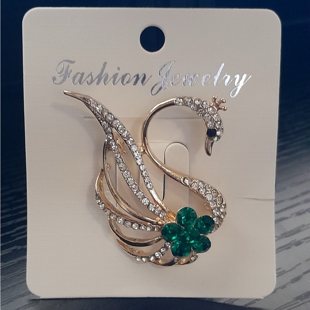 Swan Brooch with Rhinestone - Picture 7 of 7